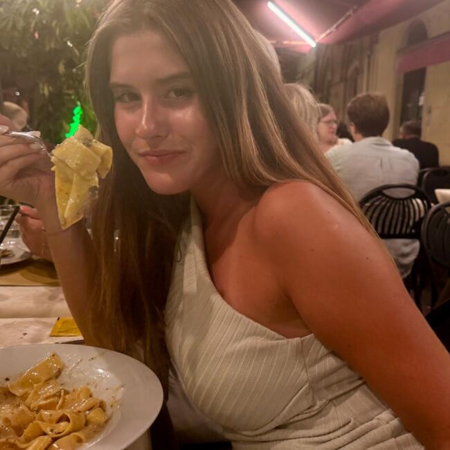 Babysitter in Uccle: Tamara