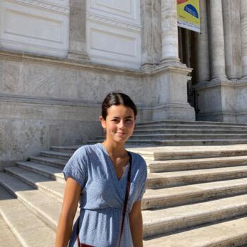 Babysitter in Paris: Pauline