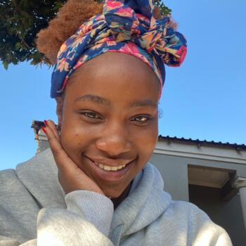 Babysitter in Cape Town: Thabelang