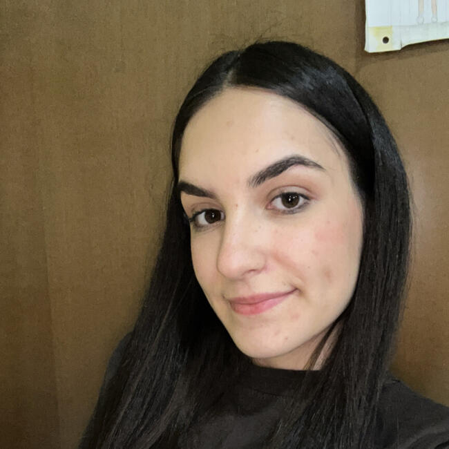 Babysitter in Naples: Emanuela