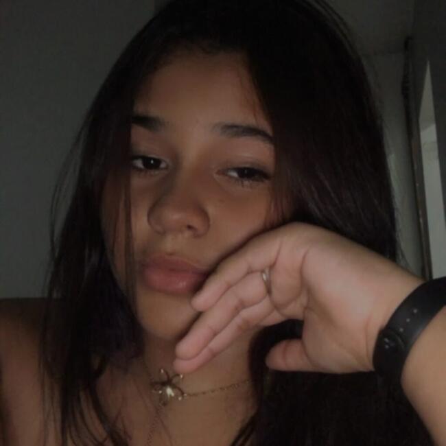 Babá em Fortaleza: Yasmim