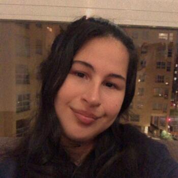 Babysitter in Oxford: Maria Luz