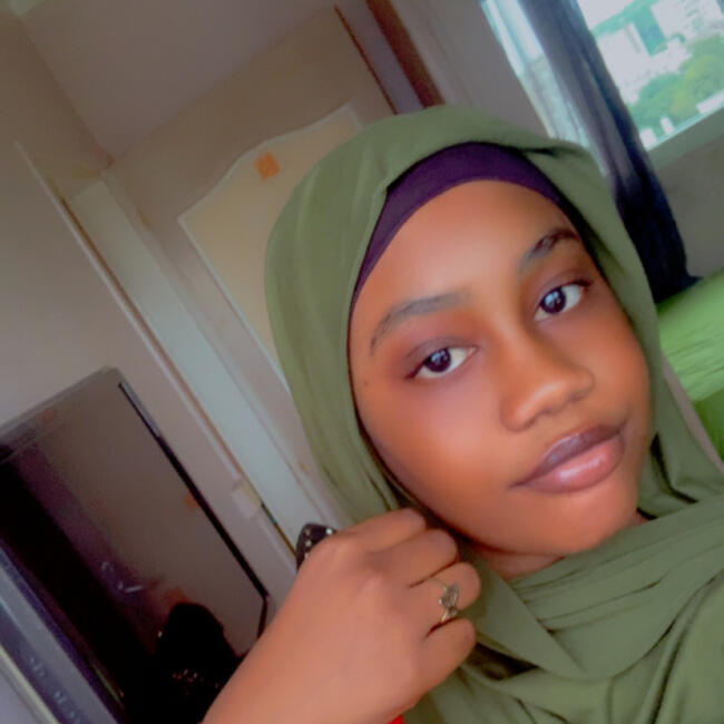 Babysitter in Stains: Bonguel