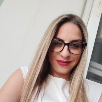 Δουλειά για babysitter στην περιοχή Νίκαια: δουλειά φύλαξης παιδιών Σοφία