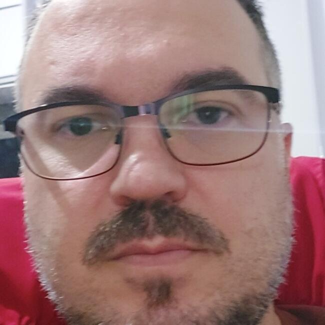 Babysitting job in Santos: Mathias