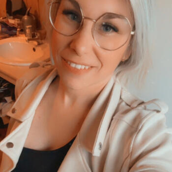 Job de garde d'enfants à Rochefort: Laura