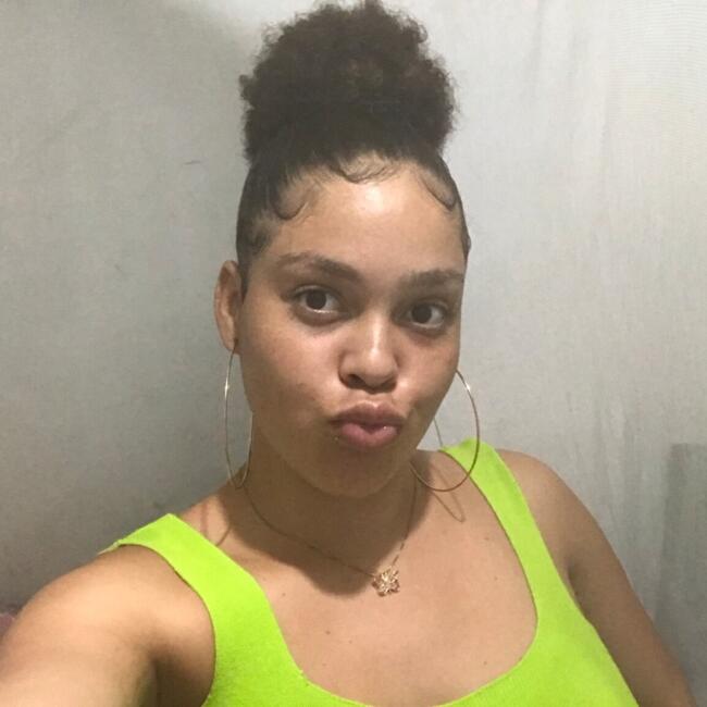 Babysitter in Feira de Santana: Mari