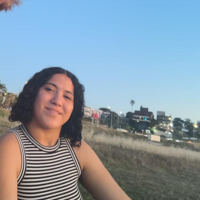 Babysitter in Montevideo: Micaela