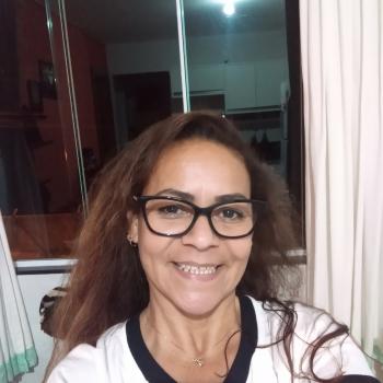 Agência de babás Barra Velha: Mária isabel