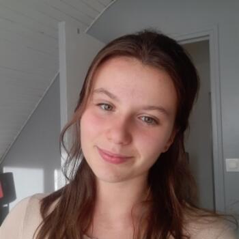 Babysitter in Vigneux-de-Bretagne: Alice