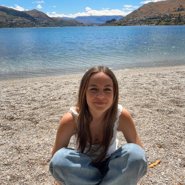 Barnvakt i Queenstown: Daisy