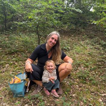 Babysitter Job in Châtillon: Yolaine