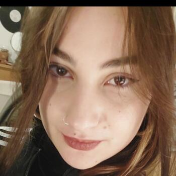 Babysitter in Athens: ΜΑΓΔΑΛΗΝΗ