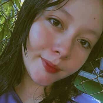 Babysitter in San José Guayabal: Abigail Orellana