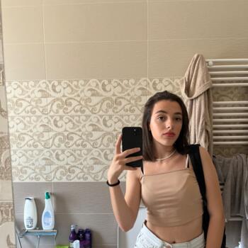 Babysitter a Crispano: Rosa