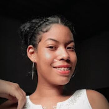 Babysitter in Bela Vista de Goiás: Jamilly Assunção