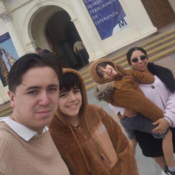 Parent Santiago: María José