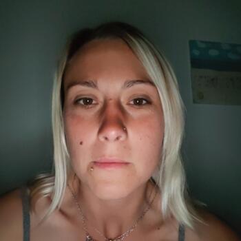 Babysitter in Péronnas: Amandine