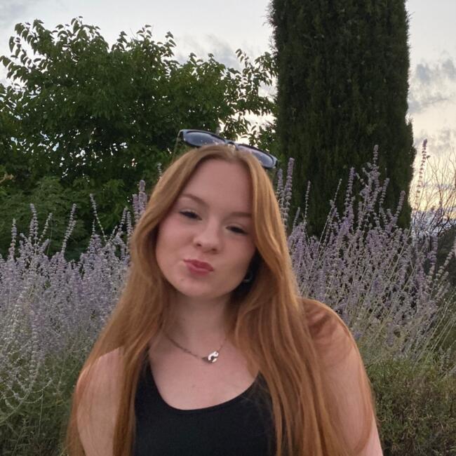 Babysitter in Lille: Lily