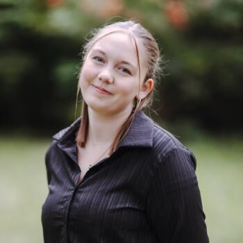 Babysitter in Großweikersdorf: Bianca
