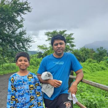 माता-पिता बम्बई: DARSHANA