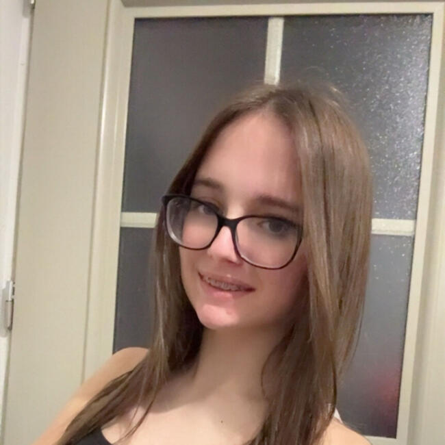 Babysitter in Raismes: Tatiana