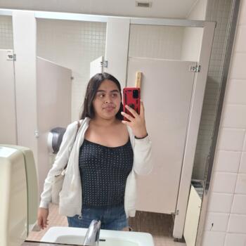 Babysitter Staten Island: Yazmin