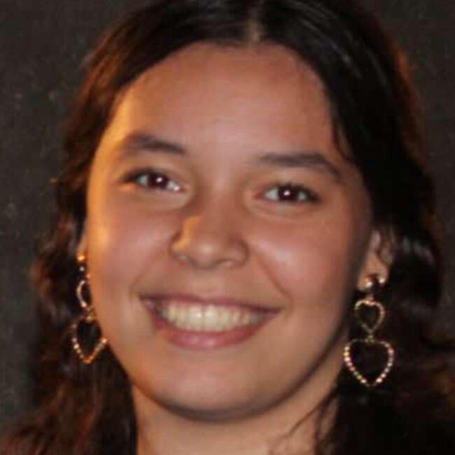 Babysitter in Montfermeil: Shaïma