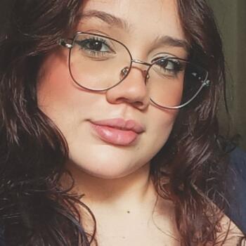 Babysitter in Santos: Nieves Raquel