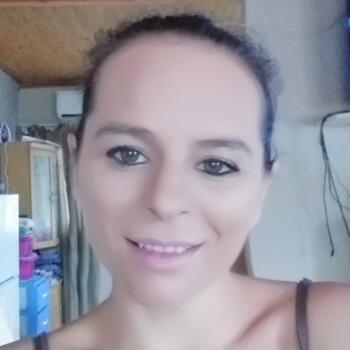 Babysitter Springs: Tanya