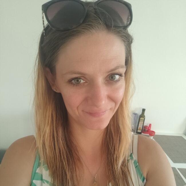 Babysitter in Ljubljana: Karmen
