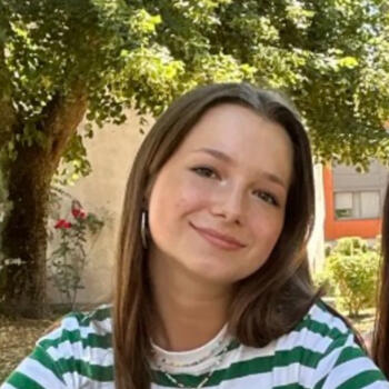 Babysitter in Limoges: LISA
