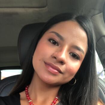 Baby-sitter in Manta Ecuador: Melina