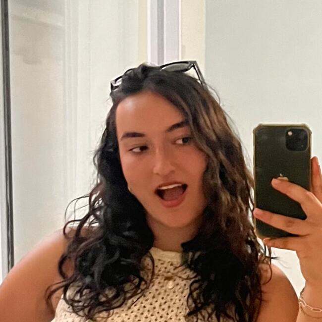 Babysitter in Nice: Lana