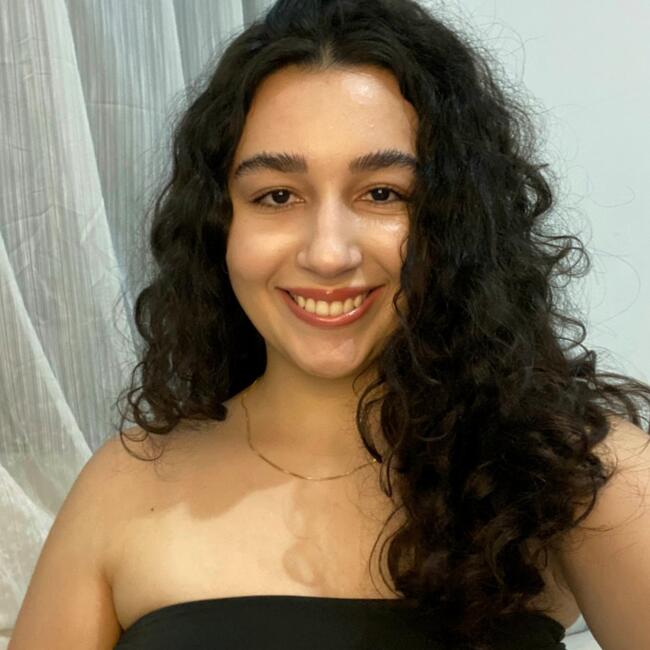 Babysitter in São José (São José): Pietra