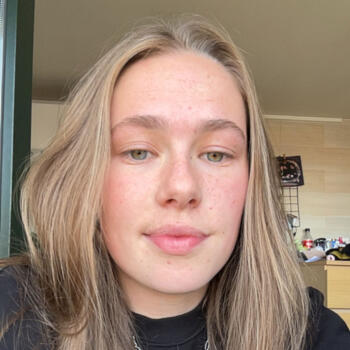 Babysitter in Breda: Anouk