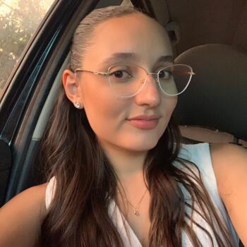 Babysitter in Araçatuba: Leticia