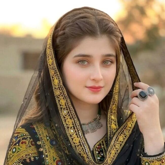 Babysitting job in Lahore: Kgyu