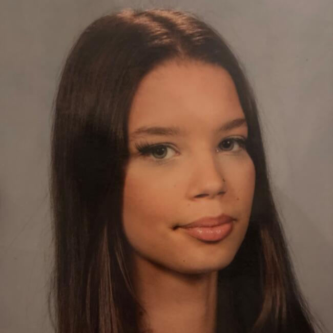 Babysitter in Joinville-le-Pont: Madyson