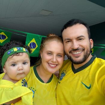 Emprego de babá em Ji Paraná: emprego de babá Stephanie