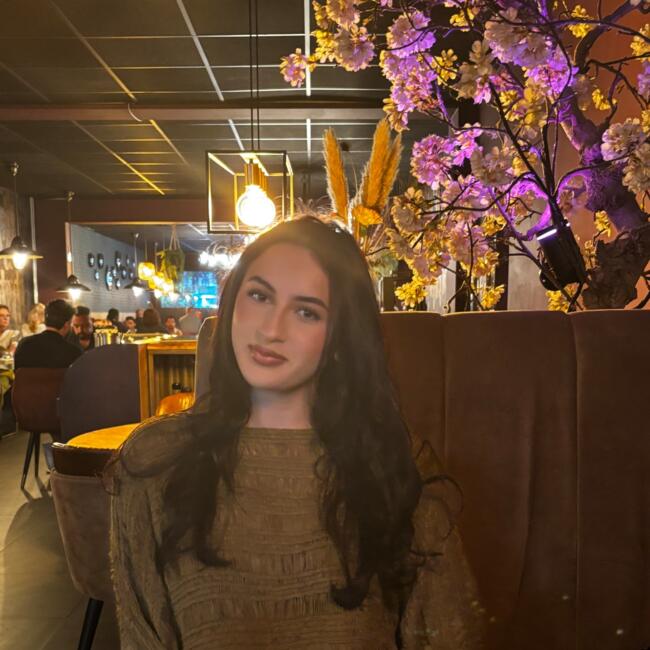 Oppas in Malden: Hayet