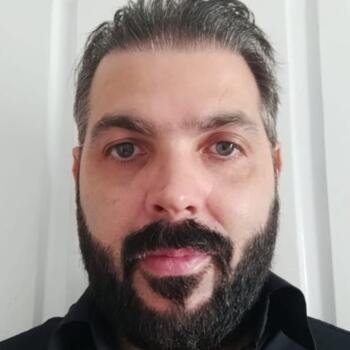 Babysitting job in Lavras: babysitting job Alex