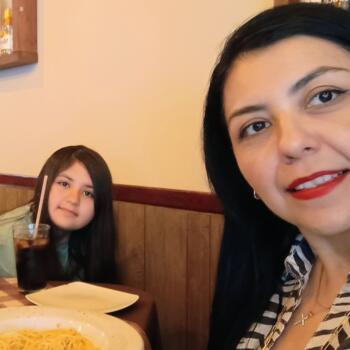 Babysitting job in Monterrey: babysitting job Paola