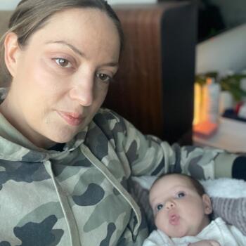 Posao čuvanja djece u Split: posao čuvanja djece Jelena