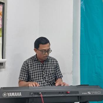 Pekerjaan nanny di Kota Bekasi: lowongan pekerjaan babysitter Eko