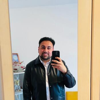 Babysitting job in Dreieich: babysitting job Irfan