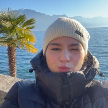 Babysitter in Champéry: Jade