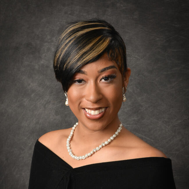 Babysitter in Columbus (Georgia): Sirjourney