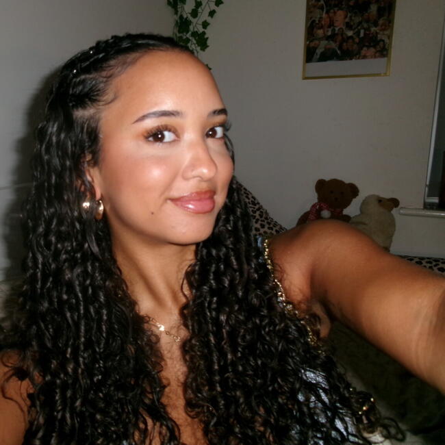 Babysitter in Cambridge: Atalya