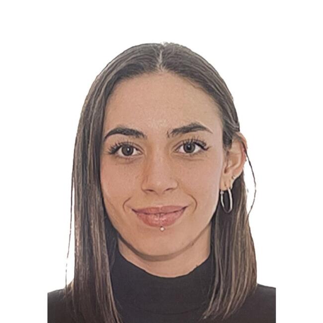 Babysitter in Gold Coast: Júlia